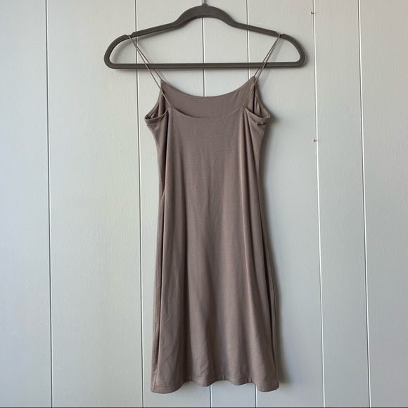 Wilfred Free Tiny Dress in Taupe - Picture 4 of 6